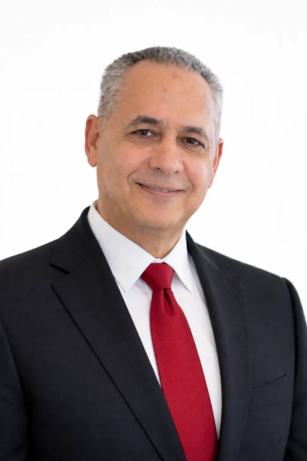 استاذ محمد عبدالعزيز رئيس قطاع الفروع الخارجية